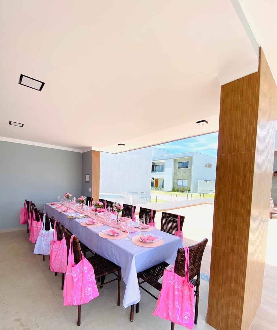 Super Novo! A 1 Minuto de Bares e Restaurantes e a 5 Minutos do Axe Moi Apartment in State of Bahia