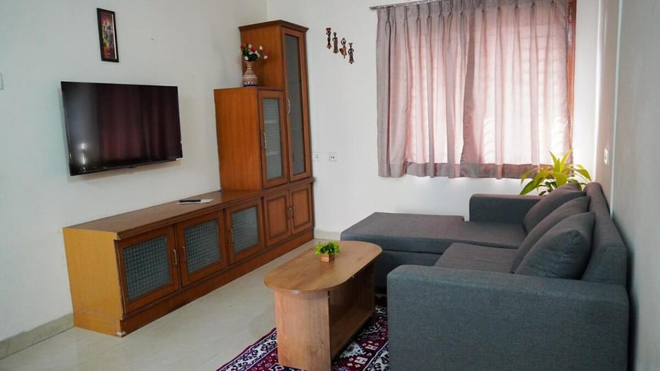 Spacious 1Bhk On Manikonda road Near Hi-tech City Apartment in Hyderabad