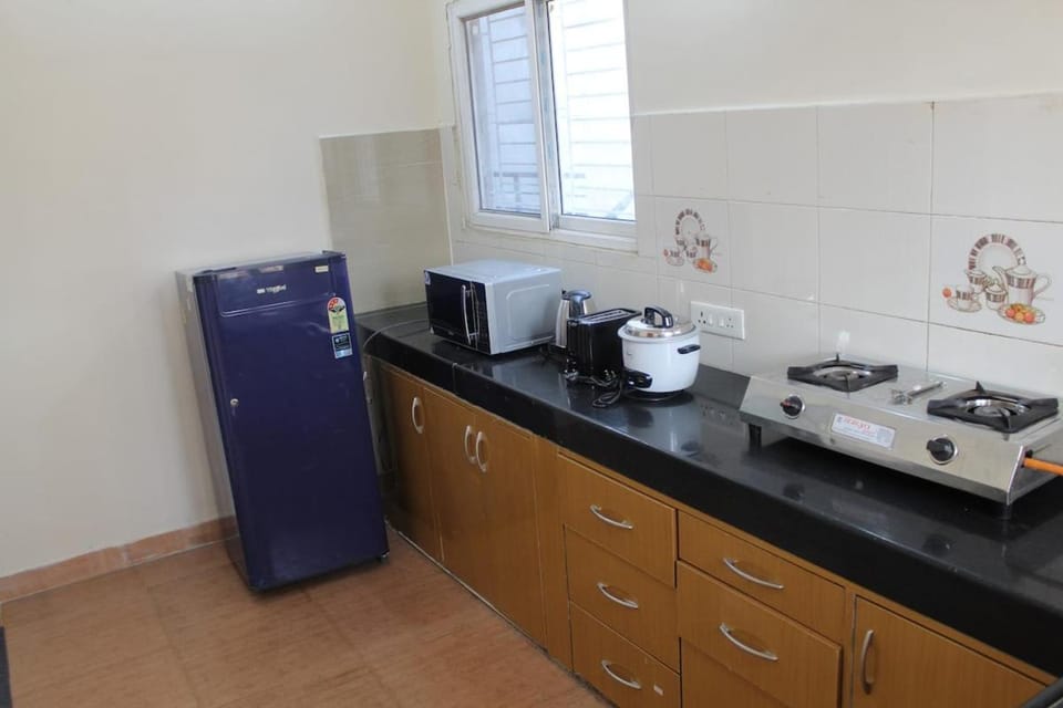 Spacious 1Bhk On Manikonda road Near Hi-tech City Apartment in Hyderabad