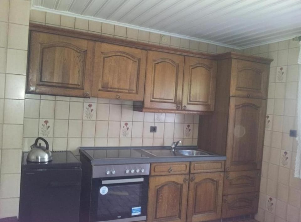 Ferienwohnung-Bei-Bauesch-in-Leimbach-Naehe-Nuerburgring Apartment in Ahrweiler