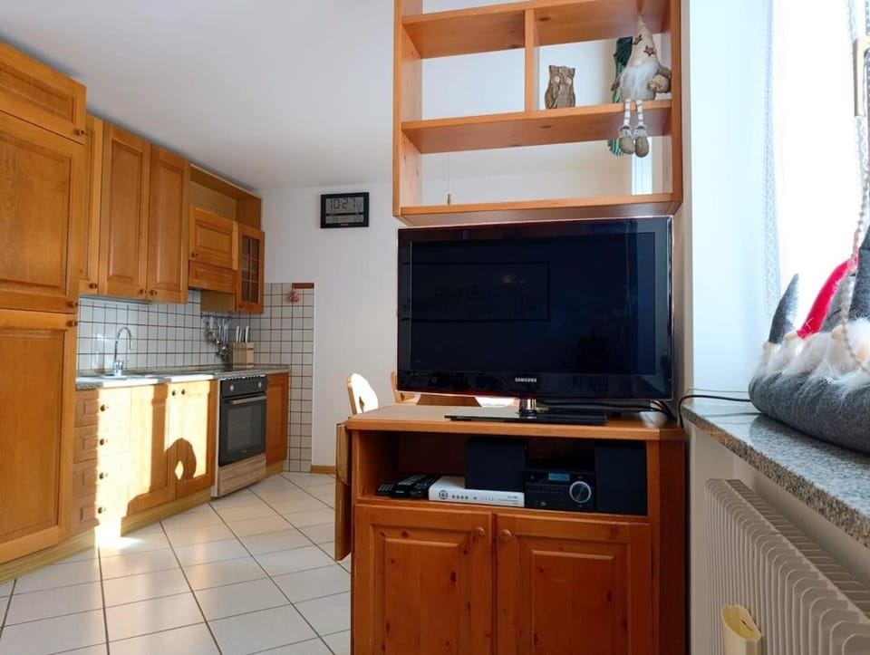 TV and multimedia, kitchen