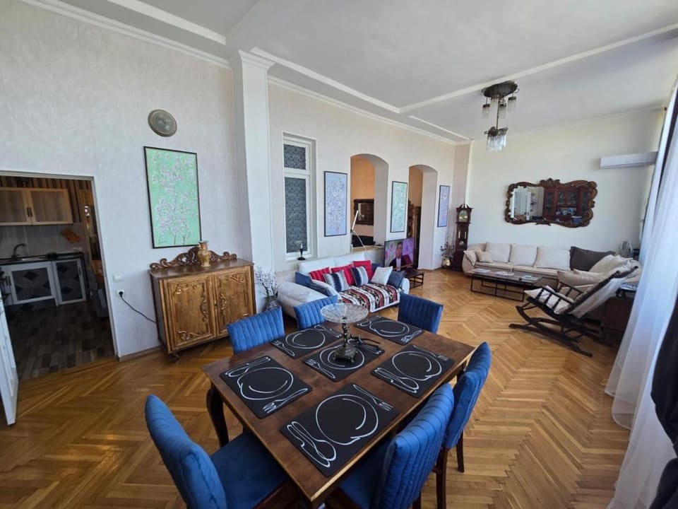Mari Apartment in Tbilisi, Georgia