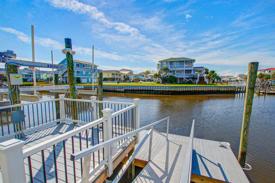 HB08 On the High Point House in Holden Beach