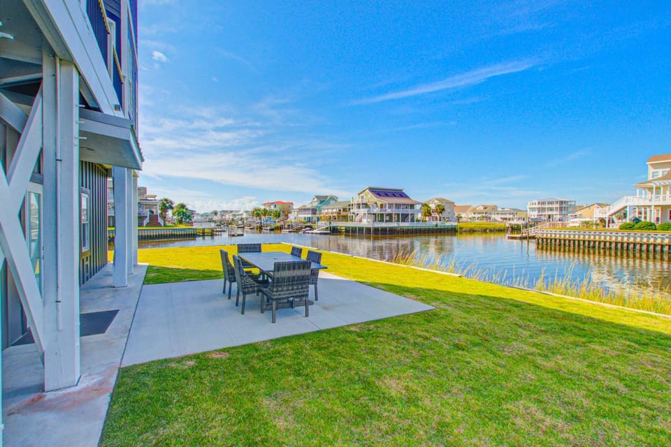 HB08 On the High Point House in Holden Beach