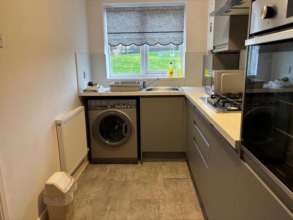 1-Bed Suburban Carlisle Terraced Home with Parking Apartment in Carlisle