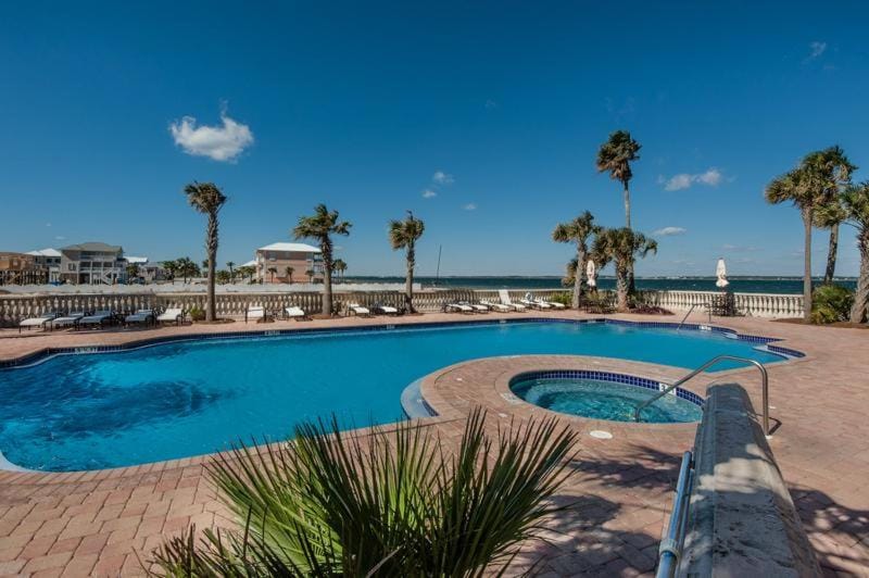 Portofino Island Resort 3-1705 House in Pensacola Beach