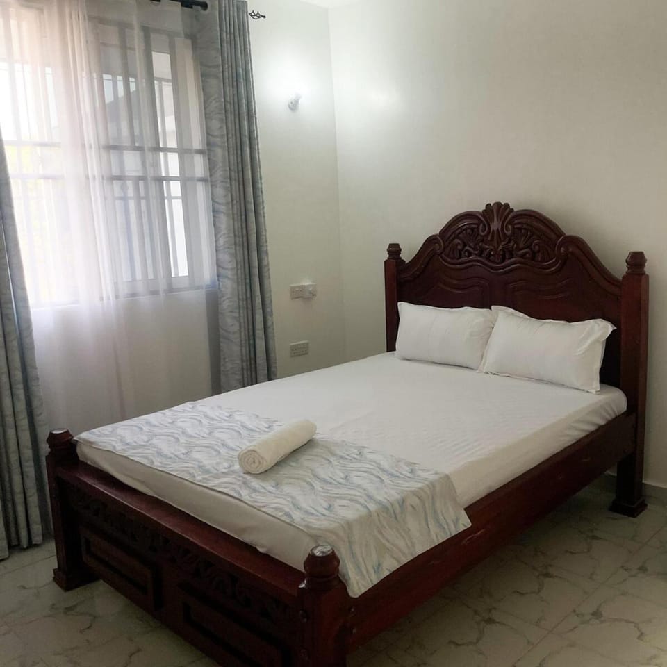 Leah's Private One Bedroom Near the Beach in Shanzu Apartment in Mombasa County