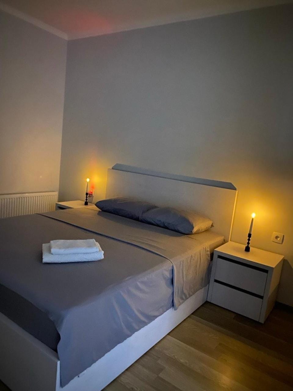 Apartament modern cu dormitor separat si balcon panoramic Apartment in Moldova