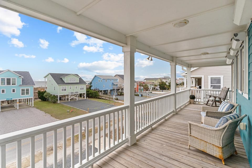 HB134 One Happy Place House in Holden Beach
