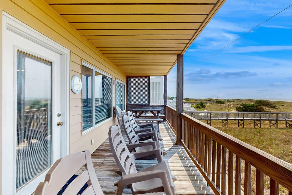 HB137 Peace & Quiet House in Holden Beach