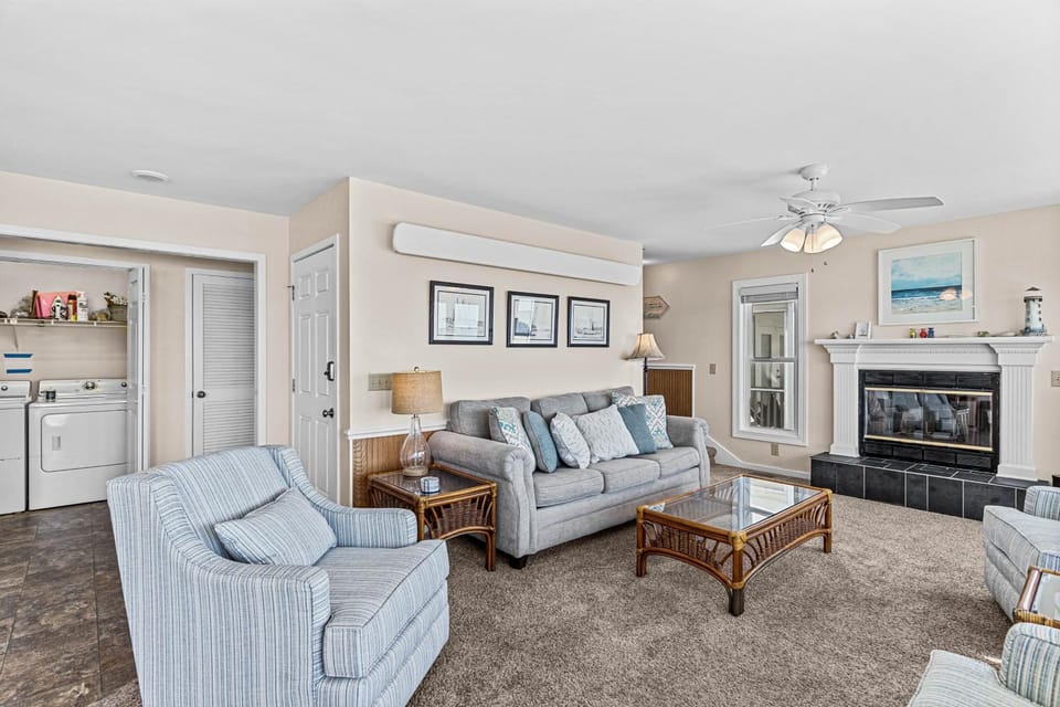 HB145 Prince of Tides House in Holden Beach