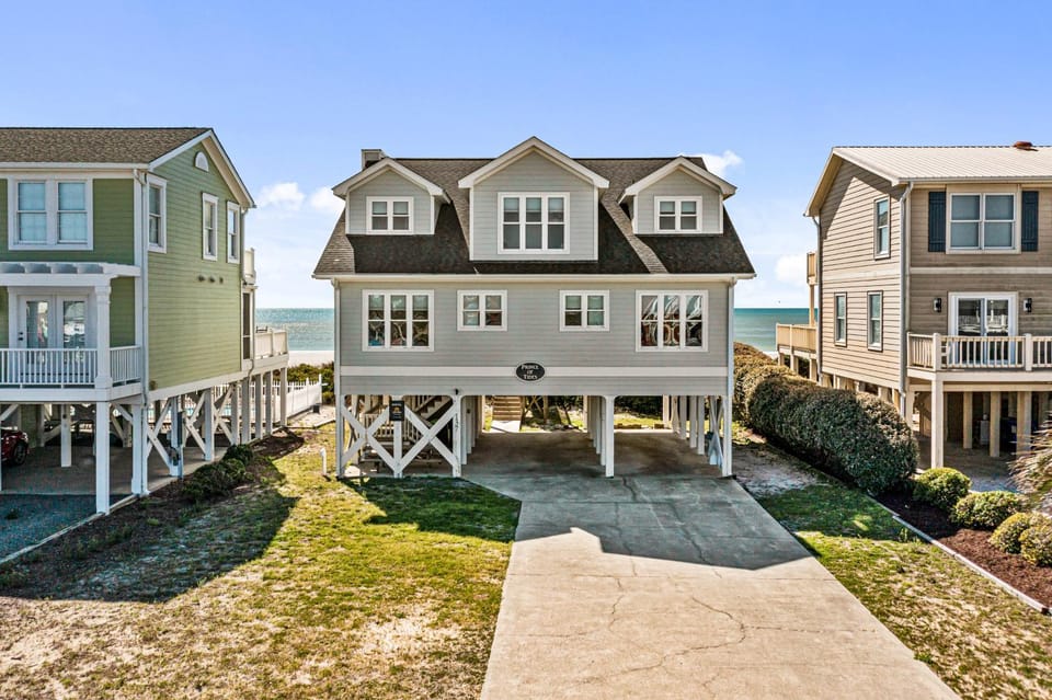 HB145 Prince of Tides House in Holden Beach