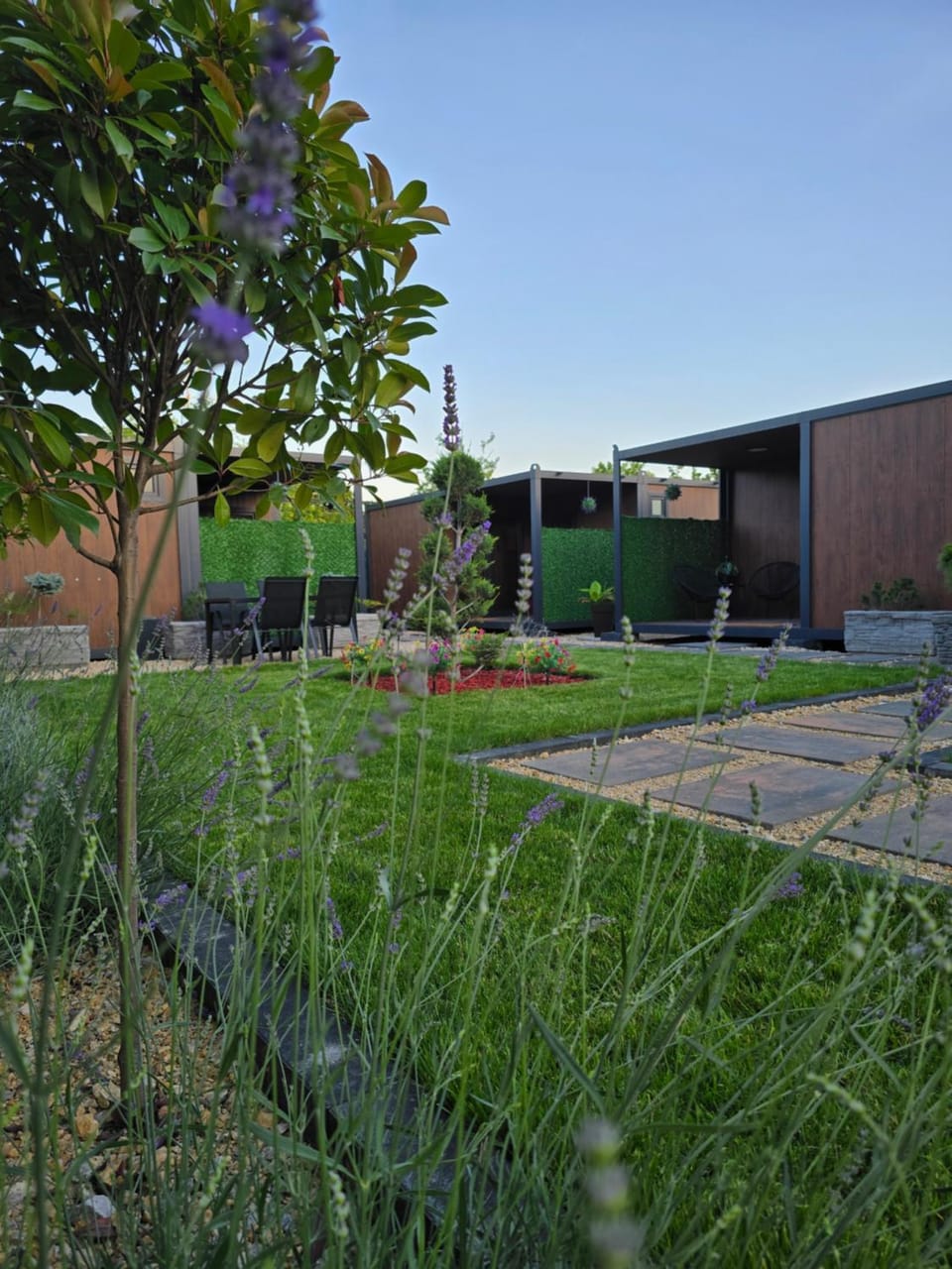 Property building, Garden, Garden view