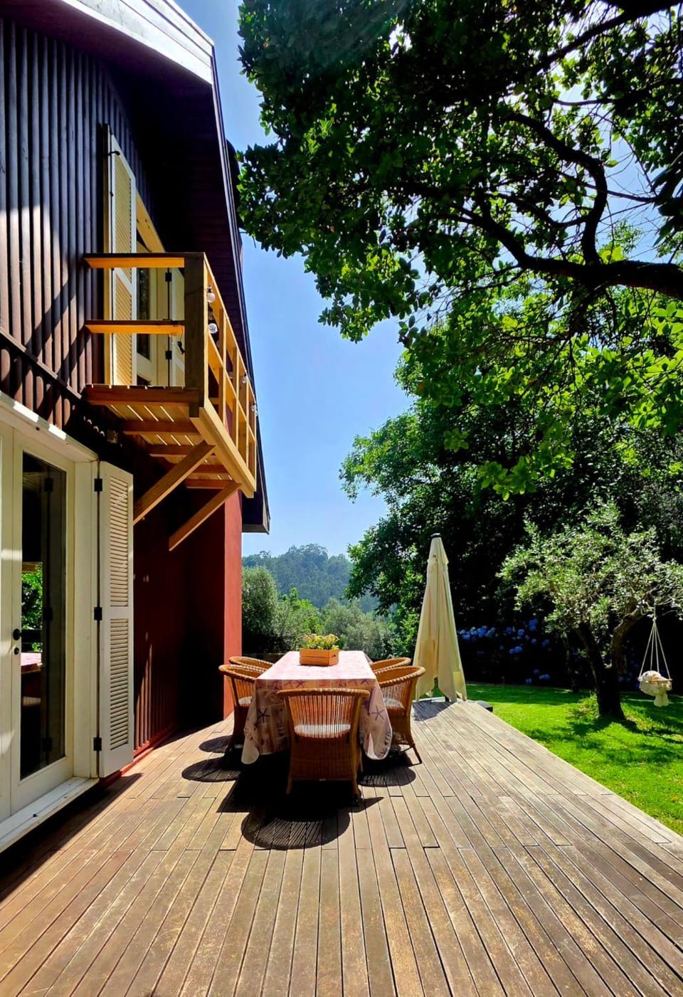Ferreirinha Valley House in Viana do Castelo District, Portugal