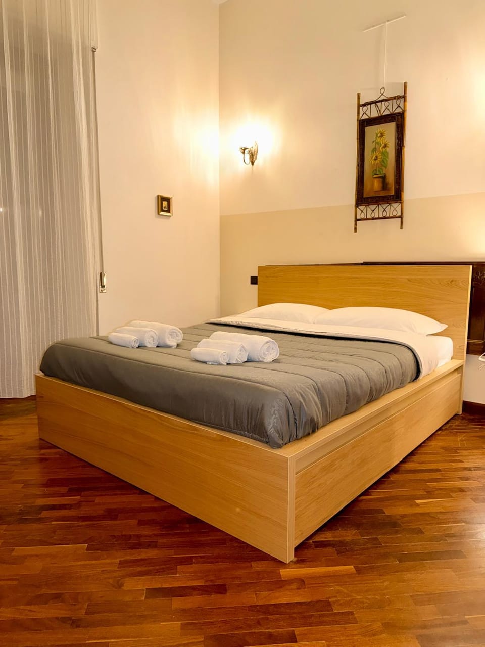 Bed, Balcony/Terrace, Bedroom, heating, locker, towels