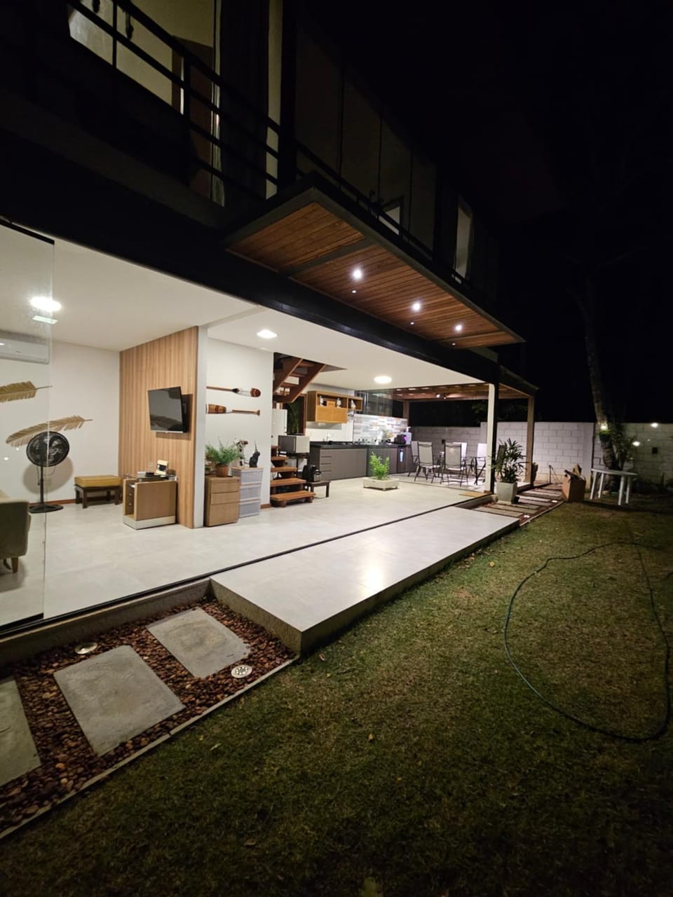 Patio, Night, BBQ facilities, Kitchen or kitchenette