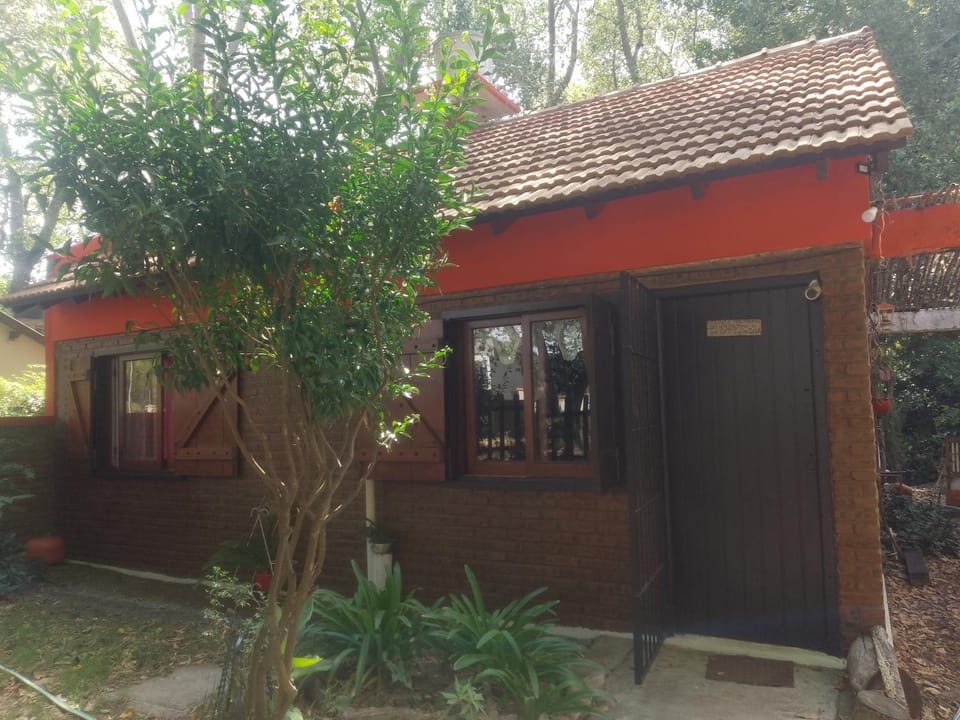 Chaalet Esquiu 1139 House in San Bernardo del Tuyú
