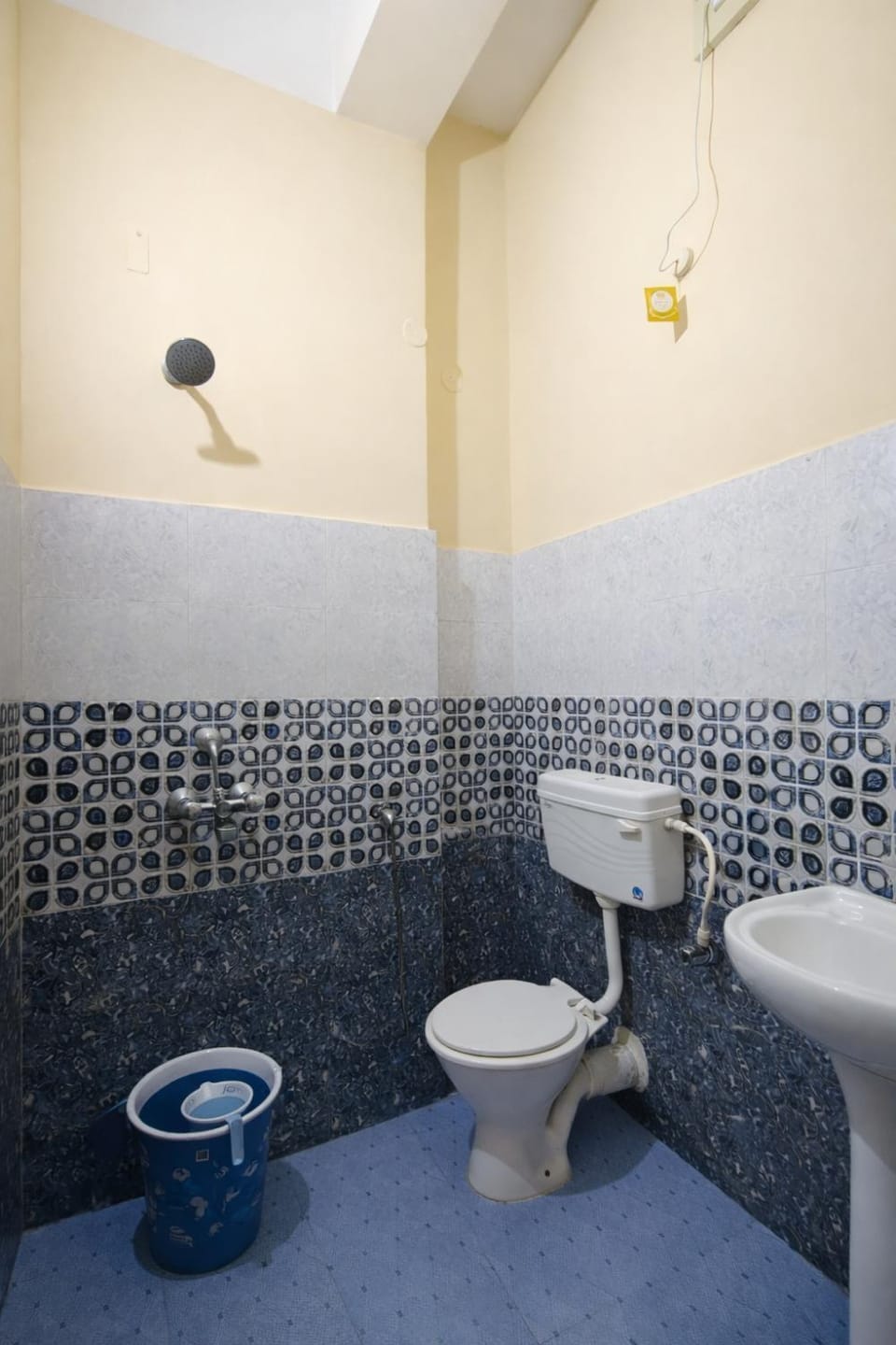 Whitestone Inn Hotel in Bangladesh