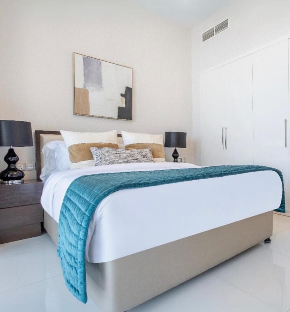 Luxury Living in JVC 1BR Apartment Apartment in Dubai