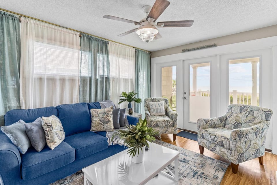 HB219 Waters Edge 433-C OBW House in Holden Beach