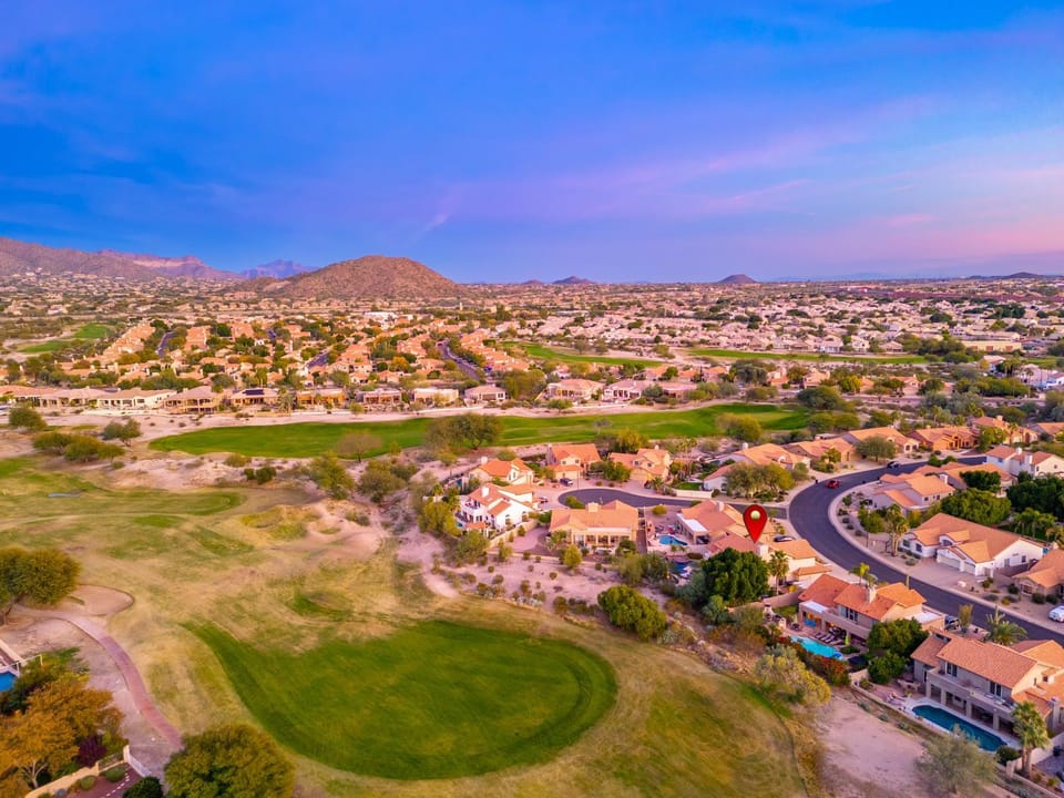 Golf CourseHeated PoolGame RoomPutting Green Villa in Red Mountain Ranch