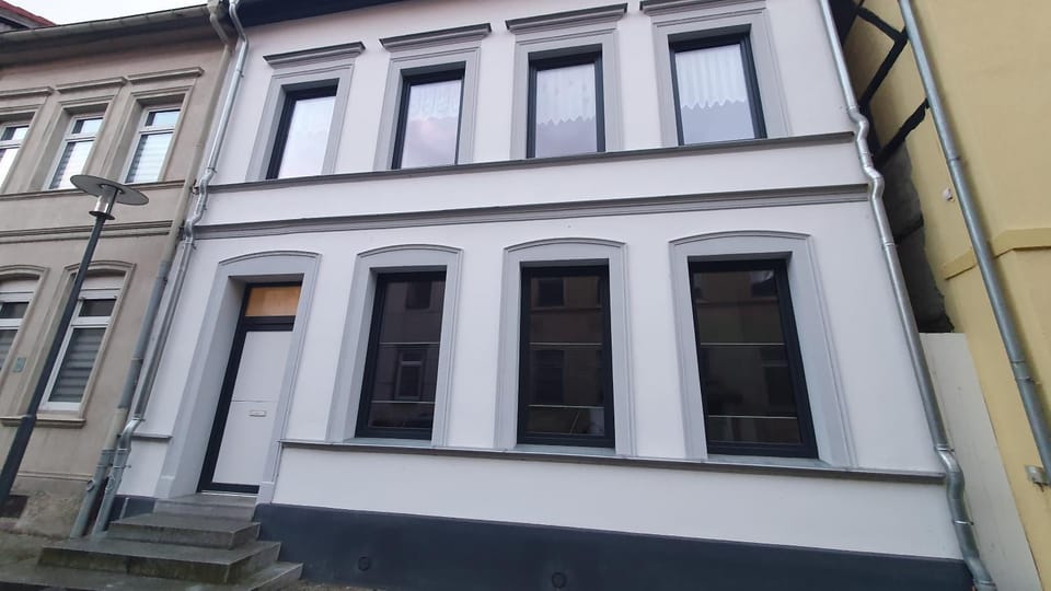 Property building, Day