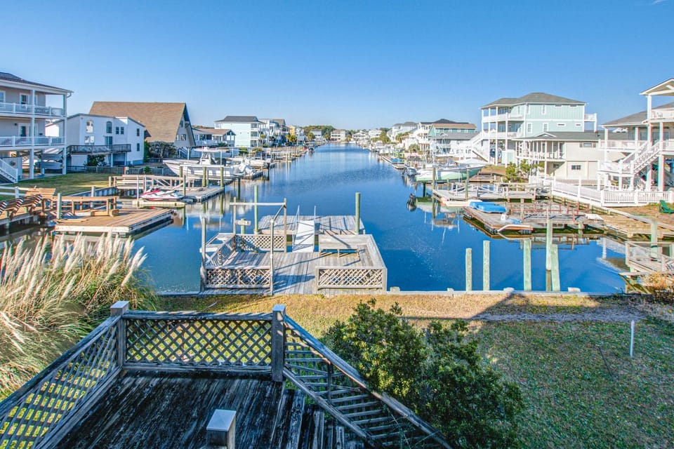 HB234 Miramar House in Holden Beach