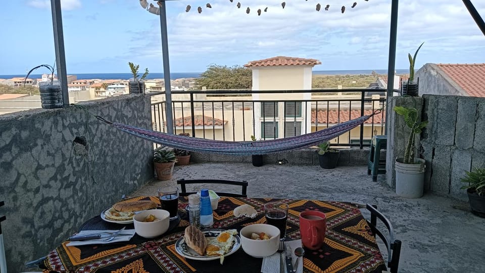 Sea view, Breakfast