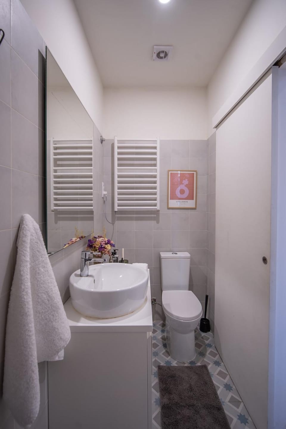 Historic Porto Stay, Classic Details, City Life Apartment in Porto