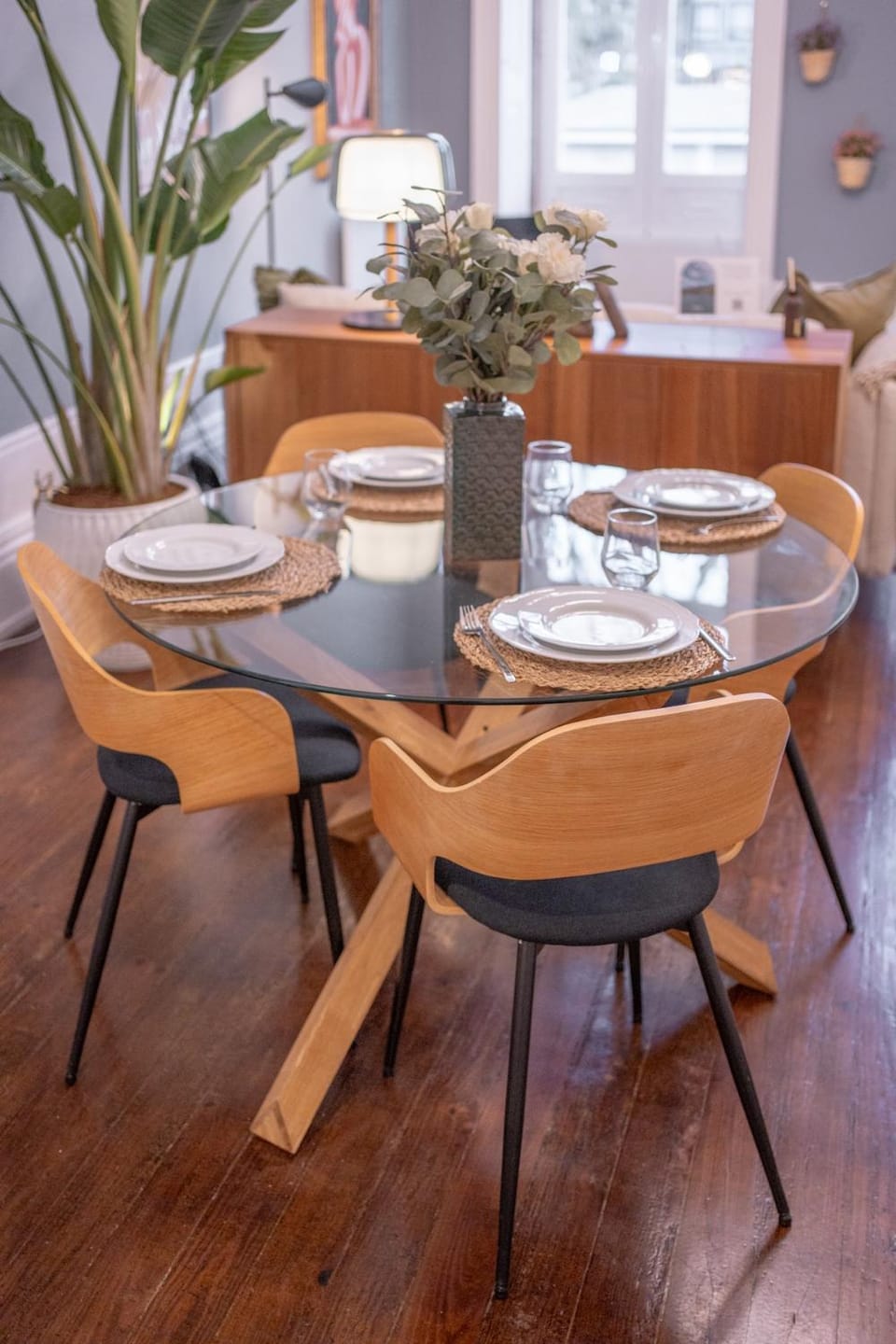 Historic Porto Stay, Classic Details, City Life Apartment in Porto