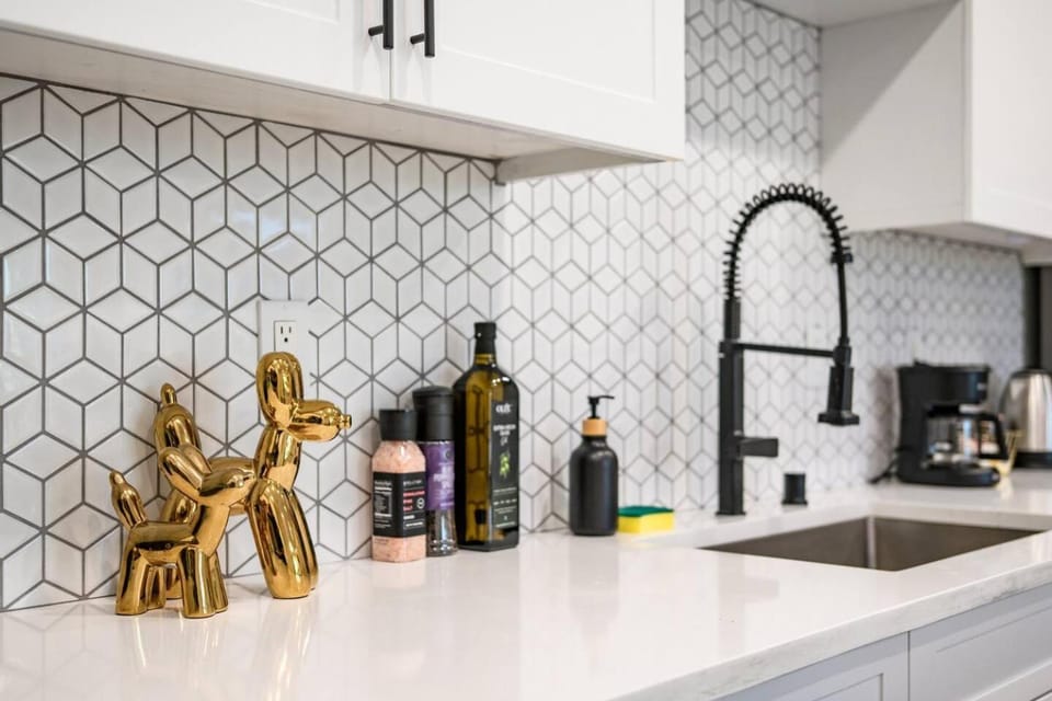 Newly Remodeled 2BR Apt | Mins to Disney | Arcade Apartment in Placentia