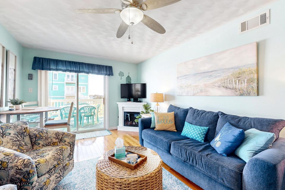 HB272 Sunshine Ally - Captain's Villa 9-C House in Holden Beach