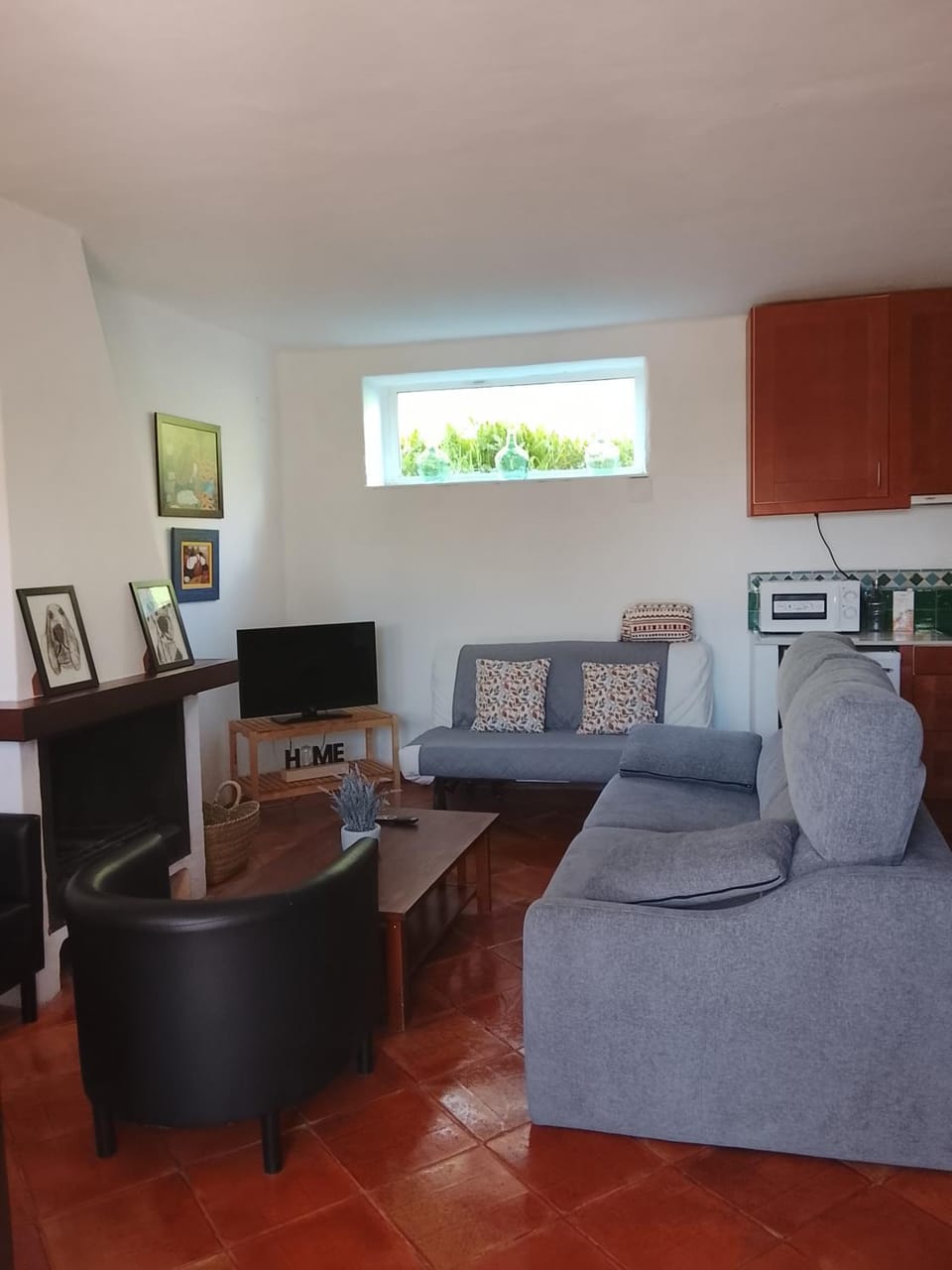 Living room, fireplace