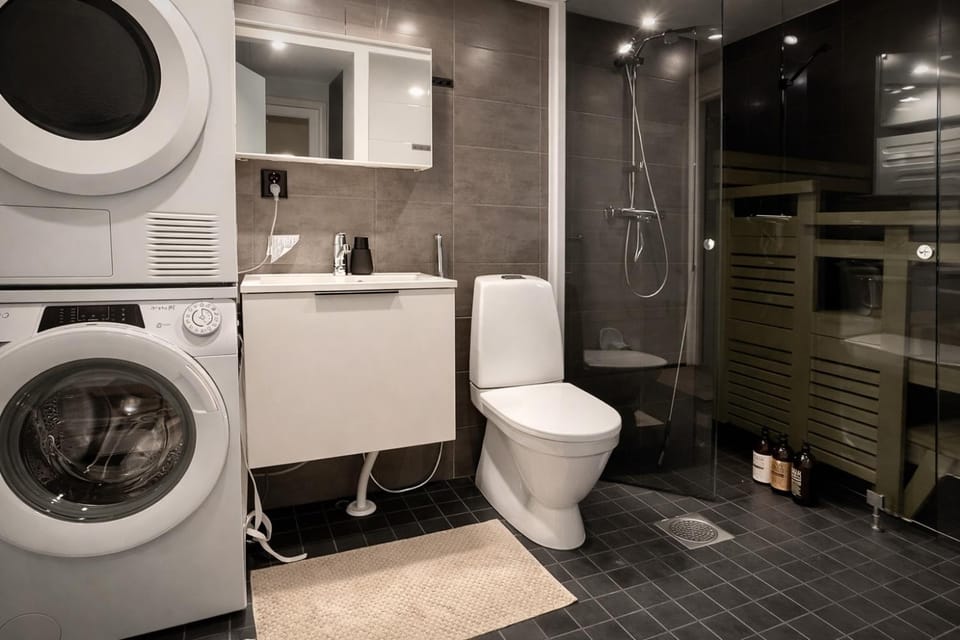 Shower, Toilet, Bathroom, washing machine, dryer
