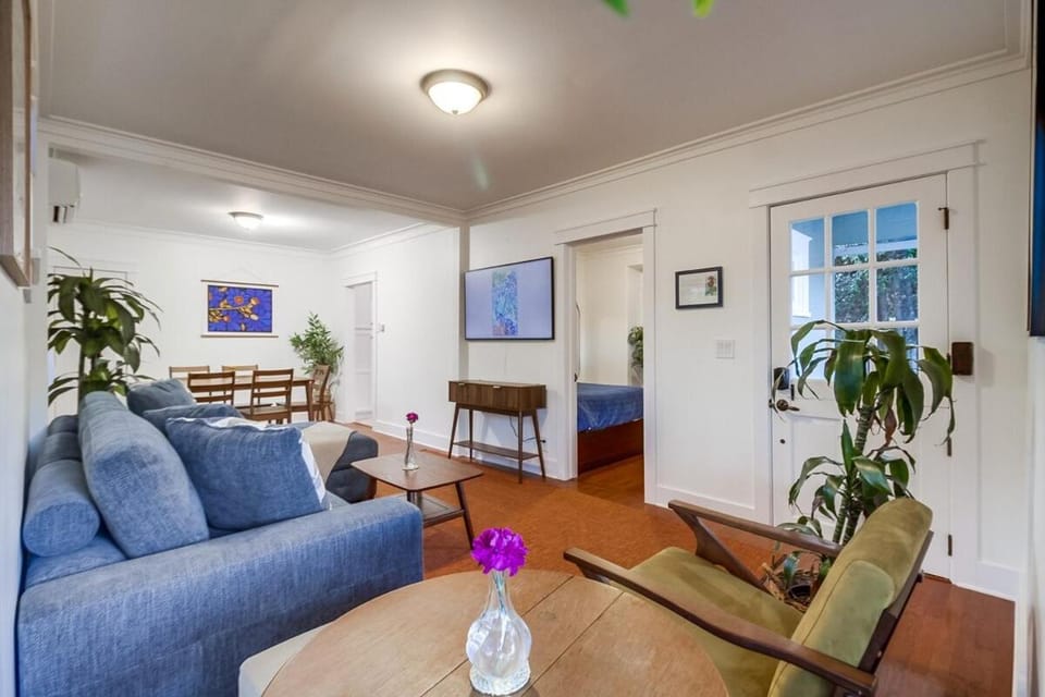 Casa Mellifora | 3BR - Golden Hill - Free Parking House in San Diego