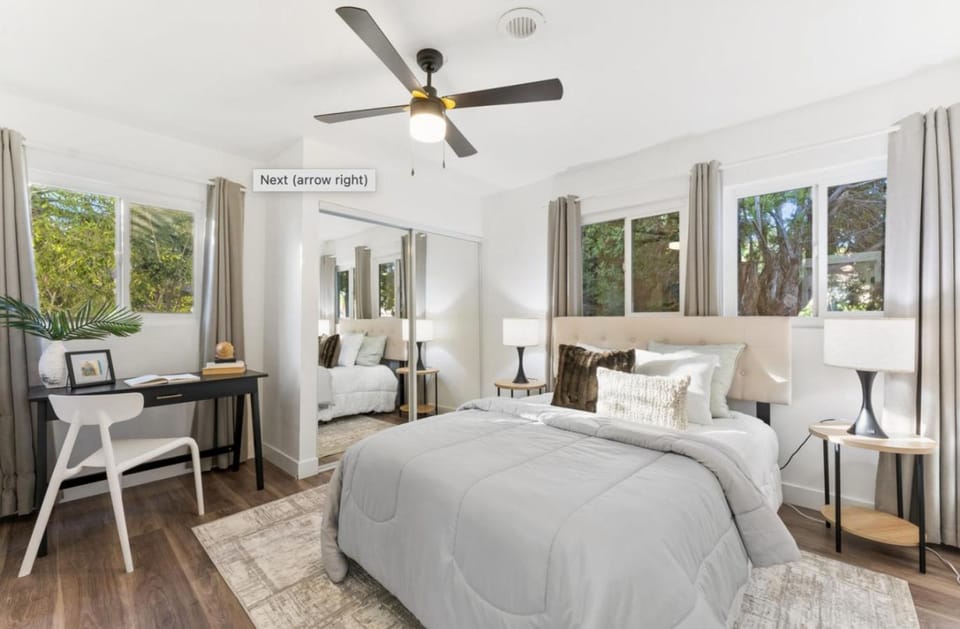 Mount Helix, Jacuzzi, King Bed, EV Charger House in Casa De Oro-Mount