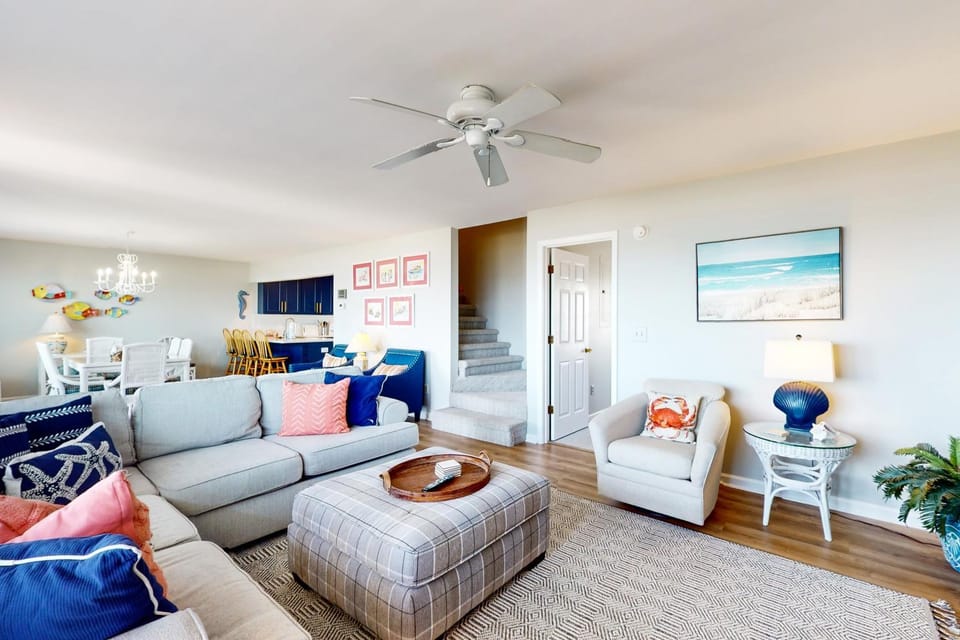 HB31 Beau's Home House in Holden Beach
