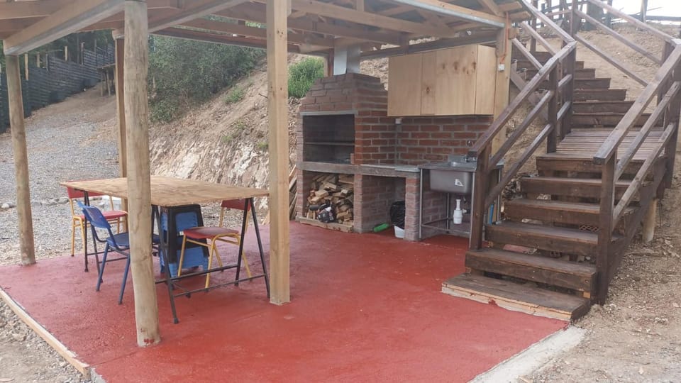 Cabaña Pupuya Bosquemar House in O'Higgins, Chile