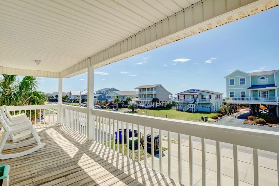 HB69 Cuz It's Time House in Holden Beach