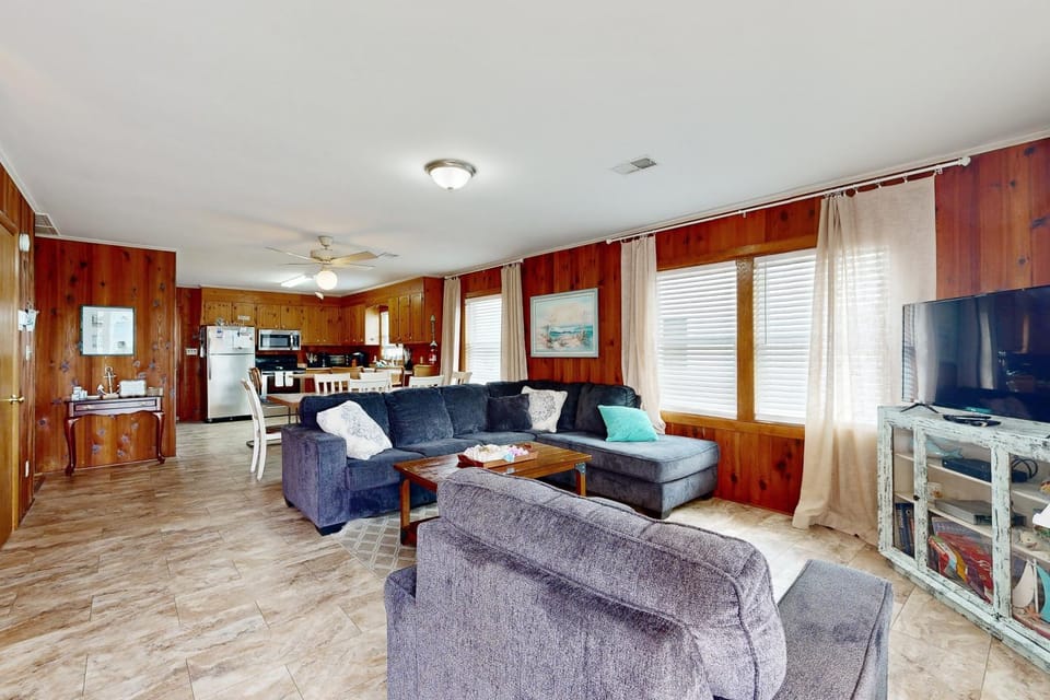 HB79 Dreams Come True House in Holden Beach