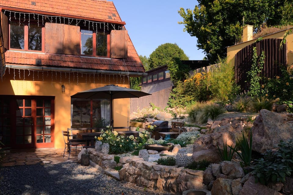 Property building, Garden view