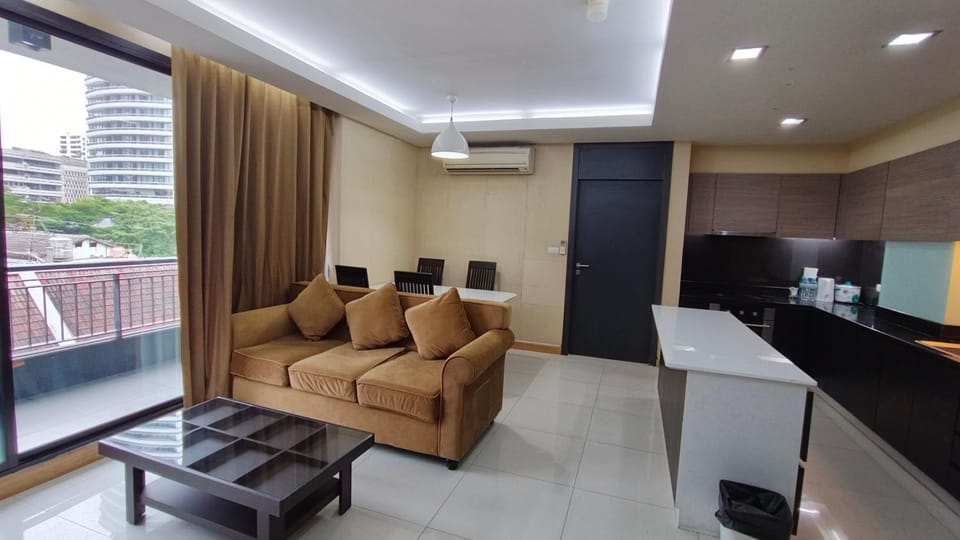 Avatar Suites Hotel - SHA Extra Plus Apartment hotel in Bangkok