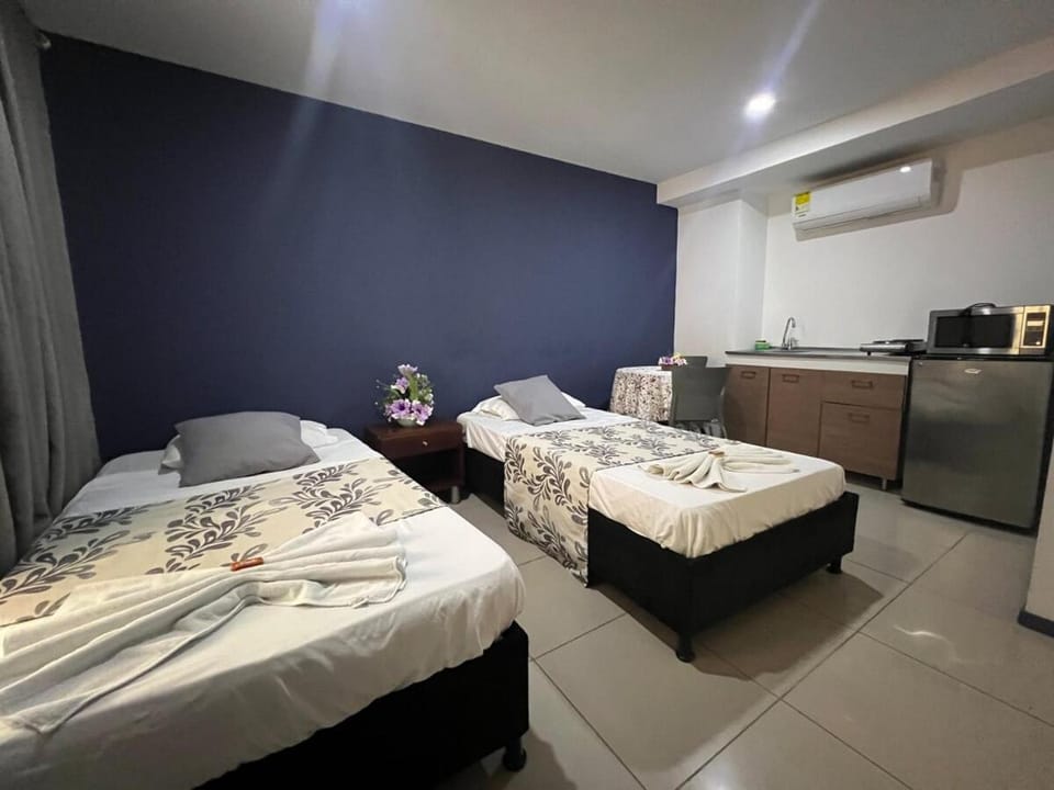 Apartaestudio con cocina dentro centro comercial Apartment in Risaralda