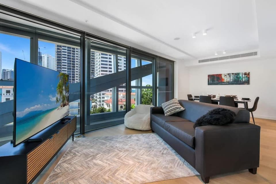 Communal lounge/ TV room, TV and multimedia, Living room, Seating area