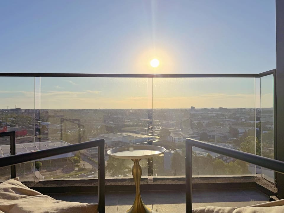 Panoramic Harbour View Apartment at Olympic Park Apartment in Lidcombe