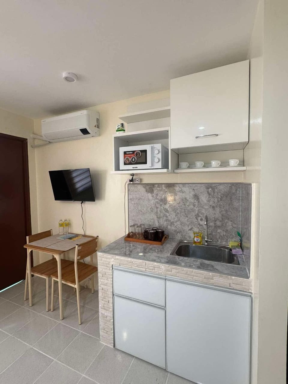 Las Fallas Staycation Apartment hotel in Santa Rosa