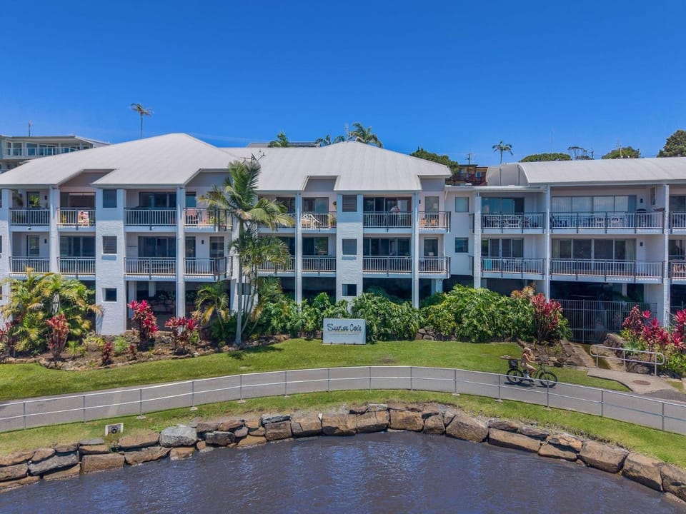 Sunrise Cove 21 - Creekfront on Cudgen Creek House in Kingscliff