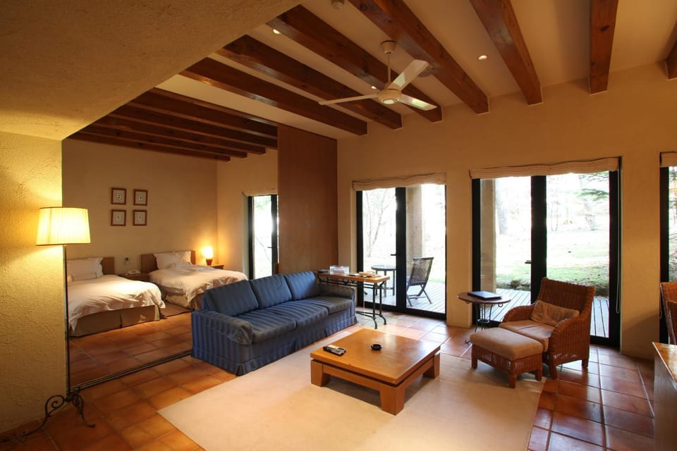 Photo of the whole room