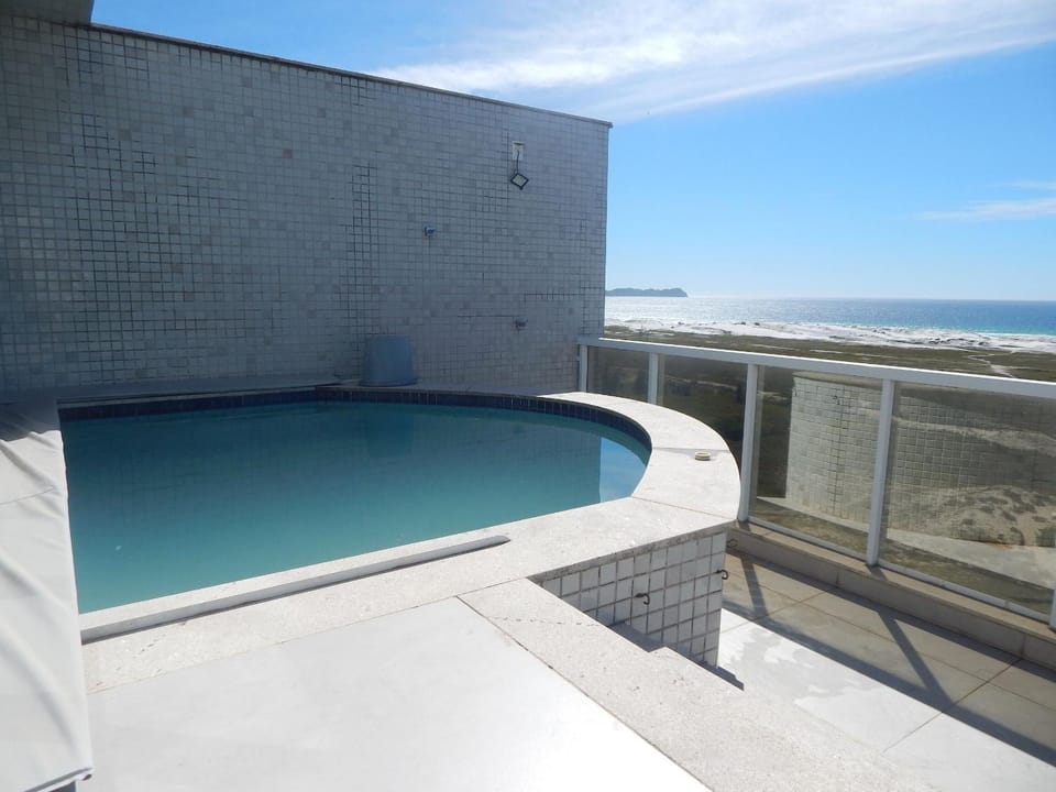 Cobertura Cinematográfica com Piscina vista mar Apartment in Cabo Frio