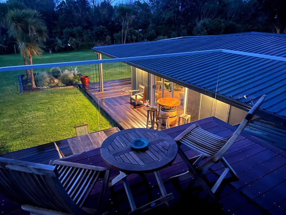 Property building, Balcony/Terrace